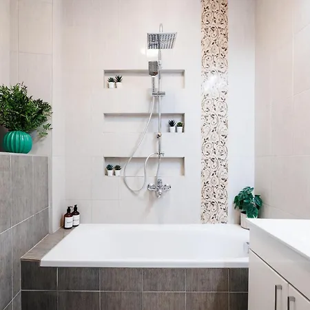 Heart Strings With Terrace 290 Mbps Old Town * Belgrad