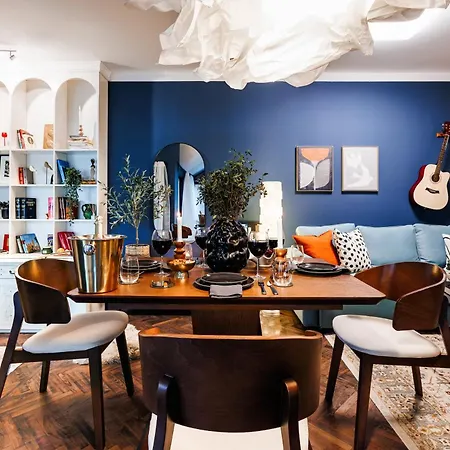 Heart Strings With Terrace 290 Mbps Old Town Belgrad